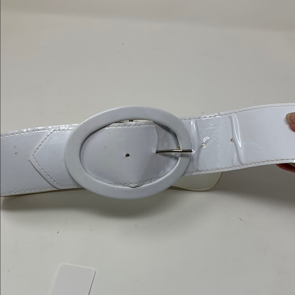 White Belt with Oval Buckle